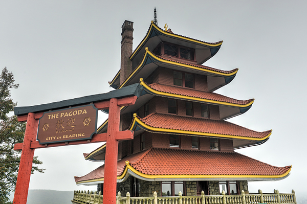 Climb the Pagoda